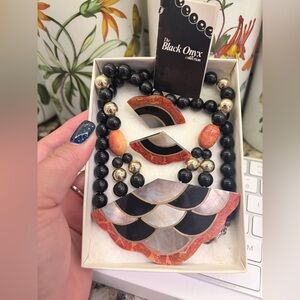 Sandee Signature Vintage Black Onyx Collection Set